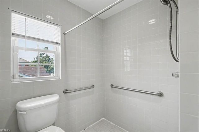 720 27th ST, Newport News, VA 23607