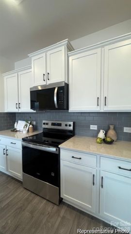 3430 Clark Farm Road 148, Charlotte, NC 28213