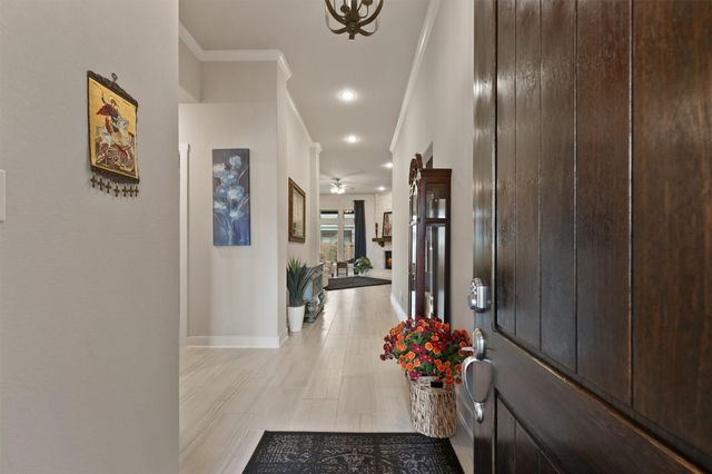 209 Bright Bluff Cir, Waller, TX 77484