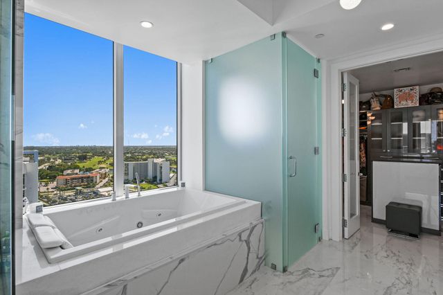 1 Water Club Way Ph2204, North Palm Beach, FL 33408