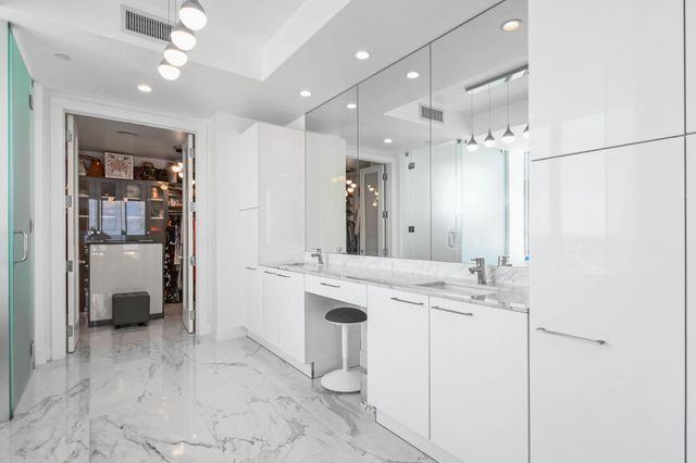 1 Water Club Way Ph2204, North Palm Beach, FL 33408