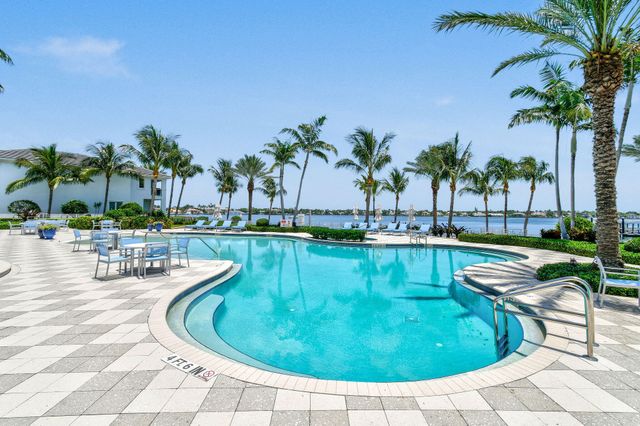 1 Water Club Way Ph2204, North Palm Beach, FL 33408