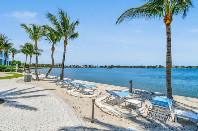 1 Water Club Way Ph2204, North Palm Beach, FL 33408