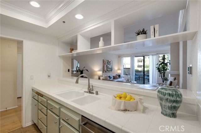 2571 Plaza Del Amo 109, Torrance, CA 90503