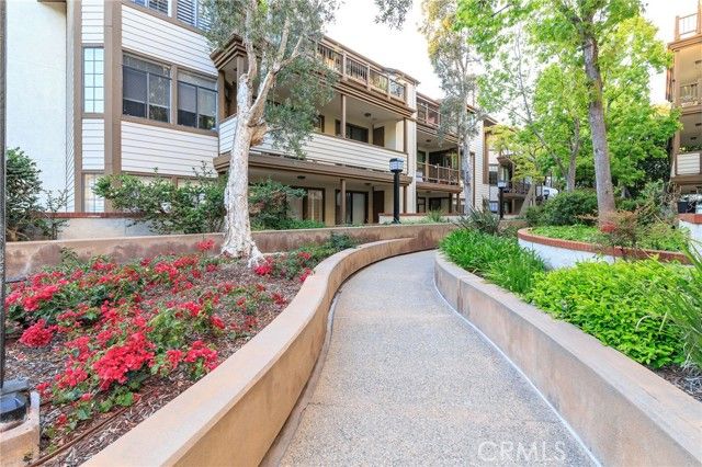 2571 Plaza Del Amo 109, Torrance, CA 90503