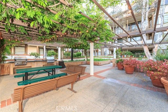 2571 Plaza Del Amo 109, Torrance, CA 90503