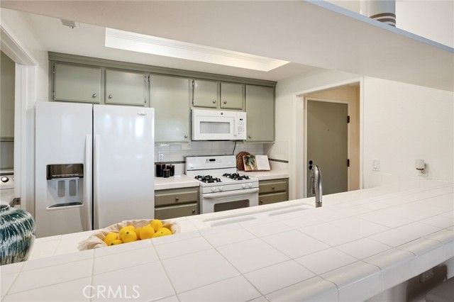 2571 Plaza Del Amo 109, Torrance, CA 90503