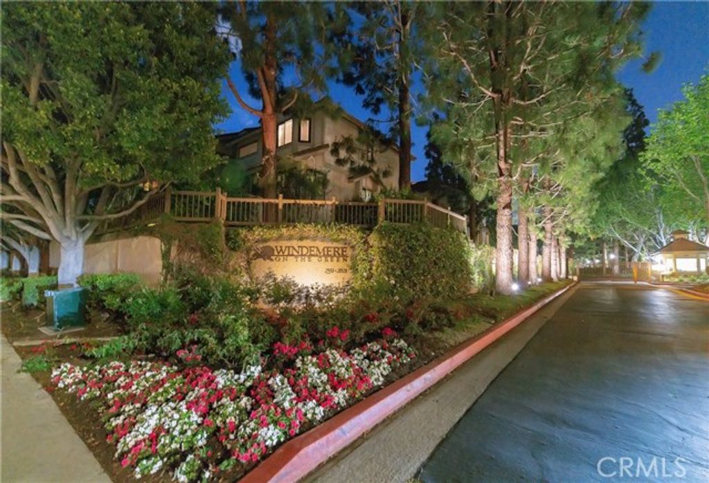 2571 Plaza Del Amo 109, Torrance, CA 90503