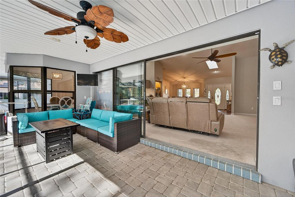 Image 16 of property listing at 23 CHINKAPIN CIRCLE, Homosassa, FL 34446