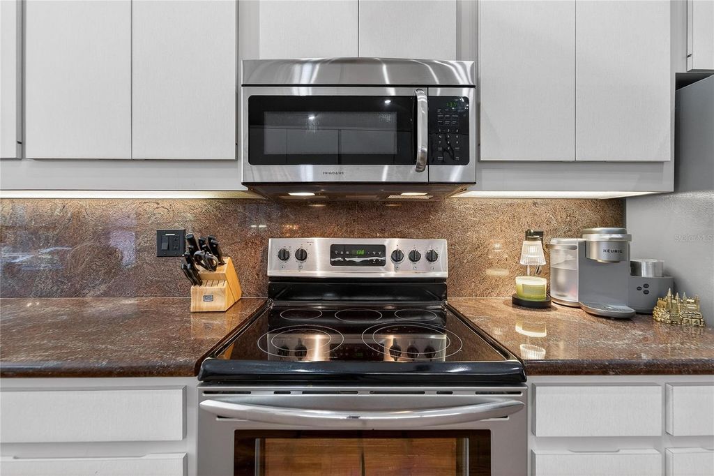 Image 26 of property listing at 23 CHINKAPIN CIRCLE, Homosassa, FL 34446