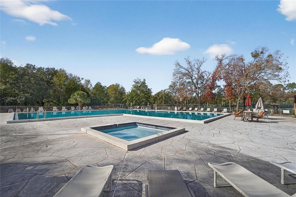 Image 67 of property listing at 23 CHINKAPIN CIRCLE, Homosassa, FL 34446