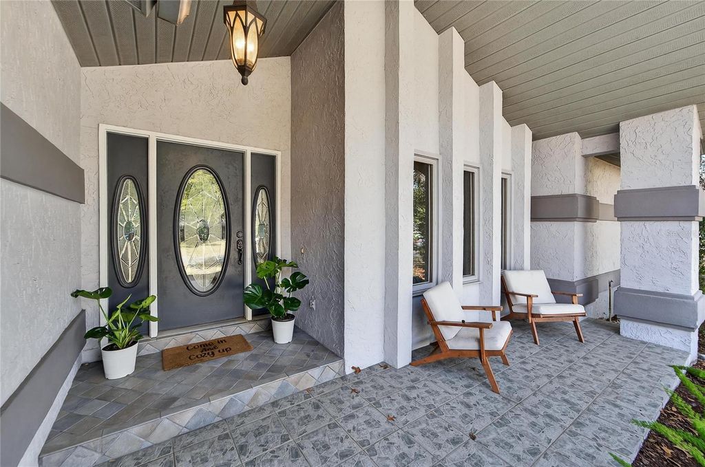 Image 10 of property listing at 23 CHINKAPIN CIRCLE, Homosassa, FL 34446