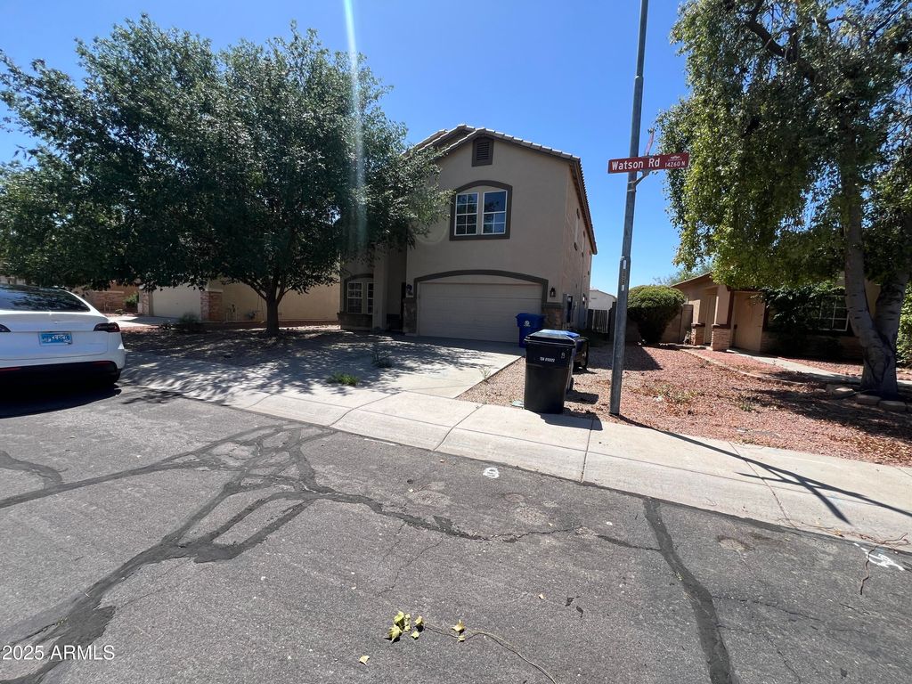 13265 W WATSON Lane, Surprise, AZ 85379