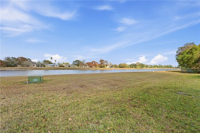 2287 Barrington Street, Port St Lucie, FL 34952