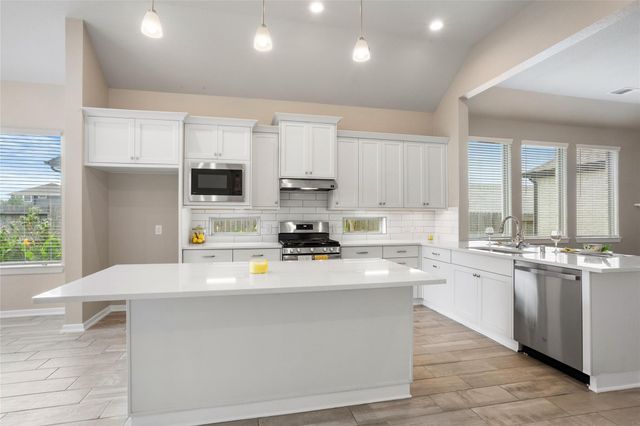 13017 Deep Marine Drive, La Marque, TX 77568