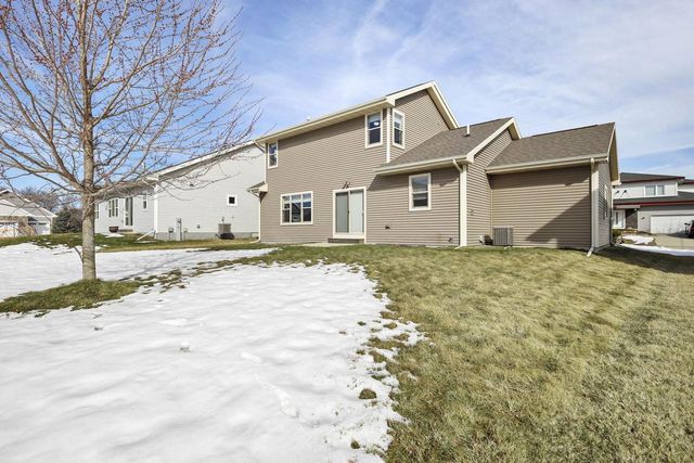 9933 Autumn Breeze Road, Middleton, WI 53562