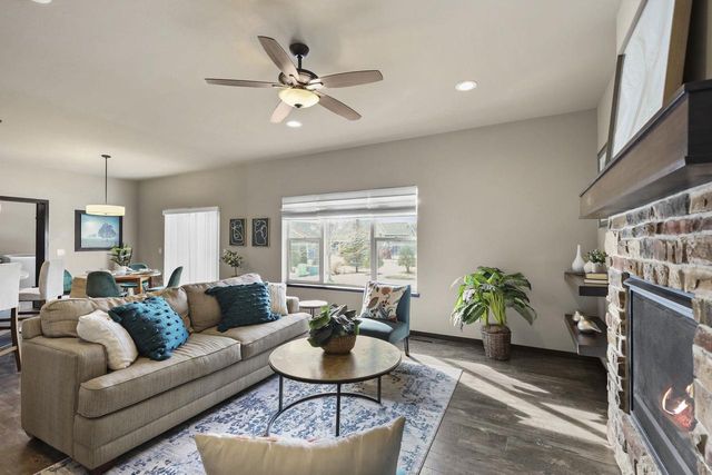 9933 Autumn Breeze Road, Middleton, WI 53562