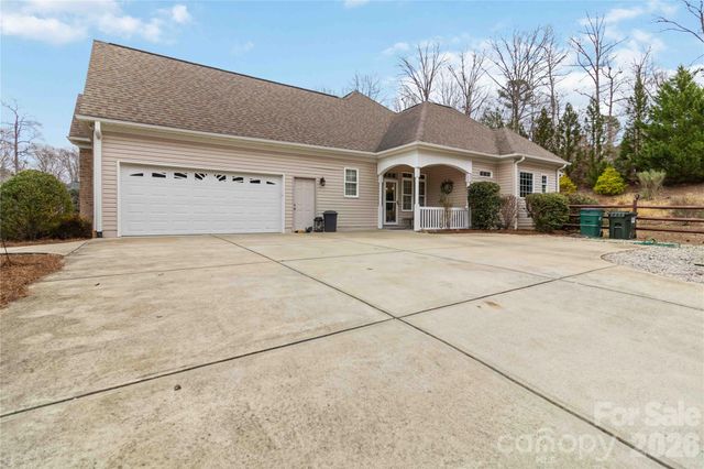 345 Clarendon Estates Drive, Clover, SC 29710