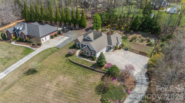 345 Clarendon Estates Drive, Clover, SC 29710