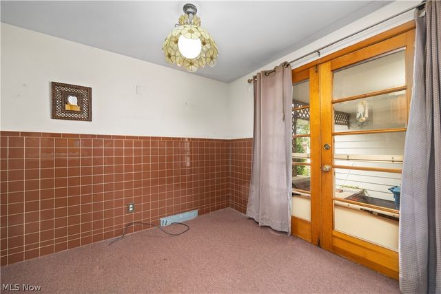 2824 Oberlin Avenue, Lorain, OH 44052