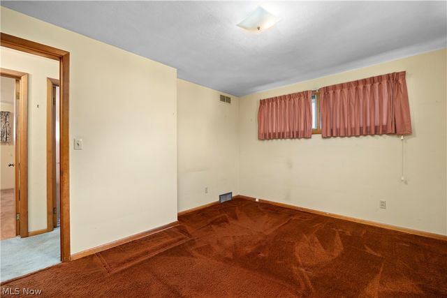 2824 Oberlin Avenue, Lorain, OH 44052