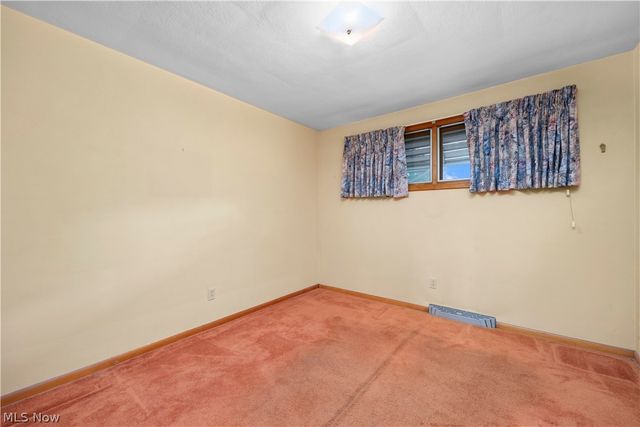 2824 Oberlin Avenue, Lorain, OH 44052