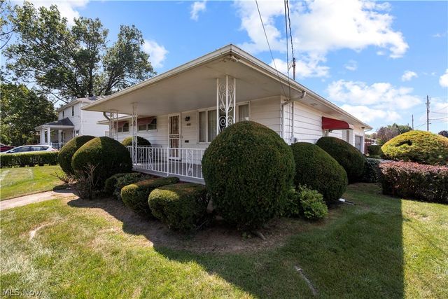 2824 Oberlin Avenue, Lorain, OH 44052