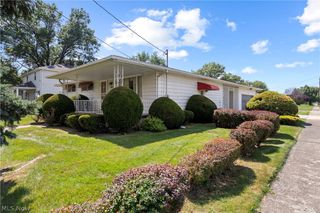 2824 Oberlin Avenue, Lorain, OH 44052