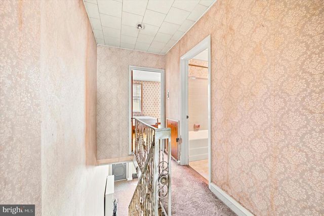 2832 E THOMPSON ST, Philadelphia, PA 19134