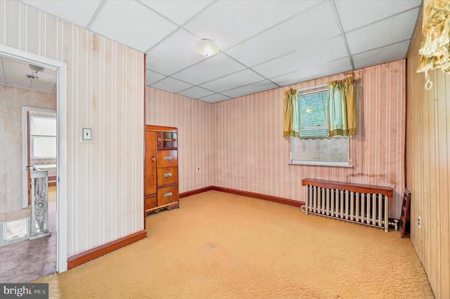 2832 E THOMPSON ST, Philadelphia, PA 19134