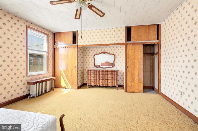 2832 E THOMPSON ST, Philadelphia, PA 19134