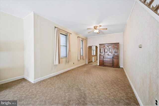 2832 E THOMPSON ST, Philadelphia, PA 19134