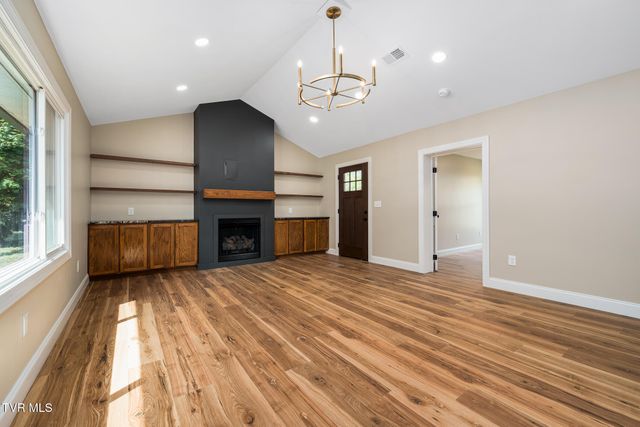 105 Greendale Road, Johnson City, TN 37601