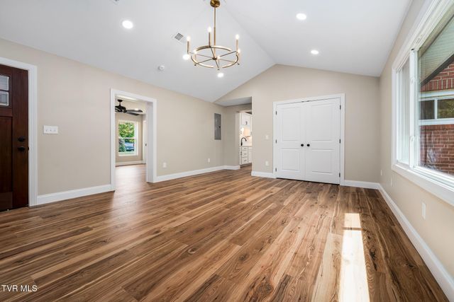 105 Greendale Road, Johnson City, TN 37601