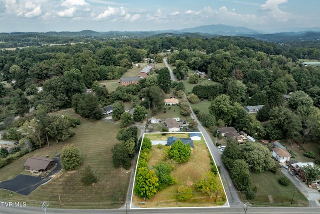 105 Greendale Road, Johnson City, TN 37601