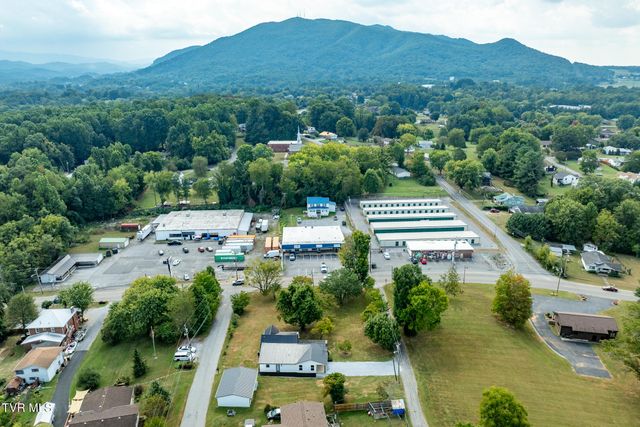 105 Greendale Road, Johnson City, TN 37601