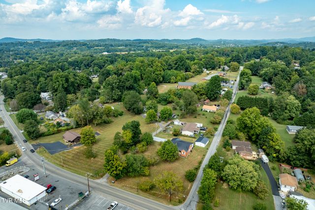 105 Greendale Road, Johnson City, TN 37601