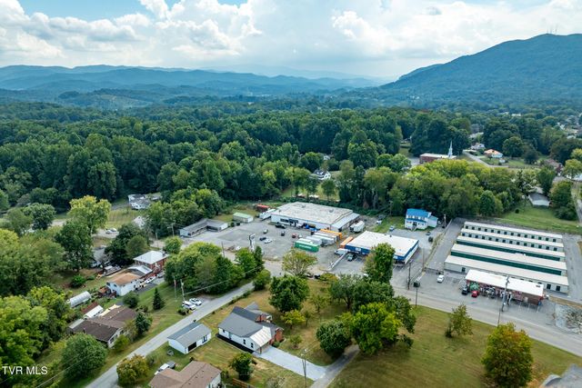 105 Greendale Road, Johnson City, TN 37601