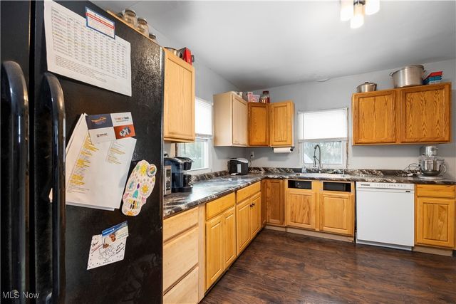 376 Taylor Street, Amherst, OH 44001