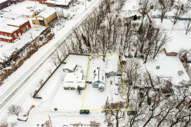 376 Taylor Street, Amherst, OH 44001