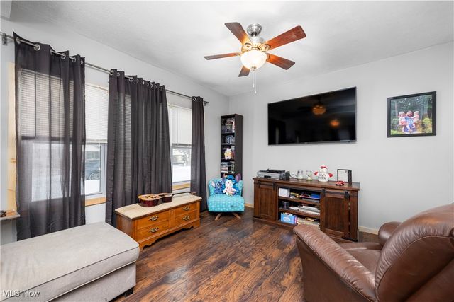 376 Taylor Street, Amherst, OH 44001