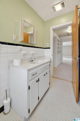 902 6TH STREET NE, Jacksonville, AL 36265