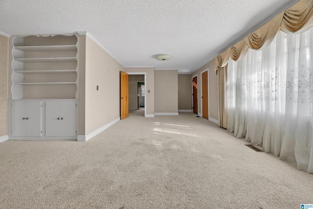 902 6TH STREET NE, Jacksonville, AL 36265