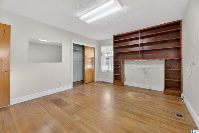 902 6TH STREET NE, Jacksonville, AL 36265