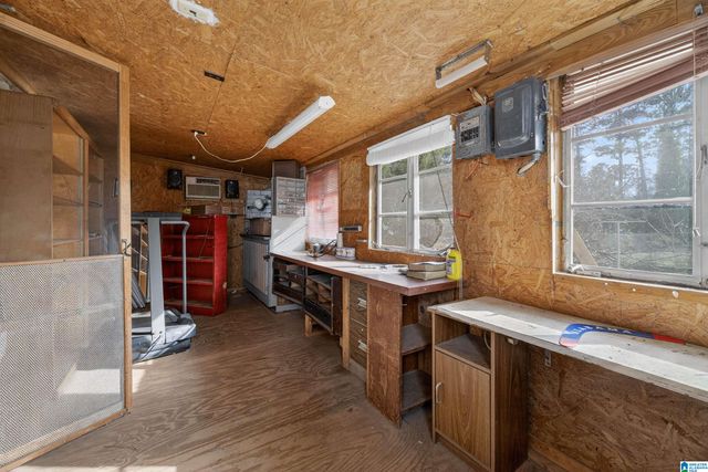 902 6TH STREET NE, Jacksonville, AL 36265