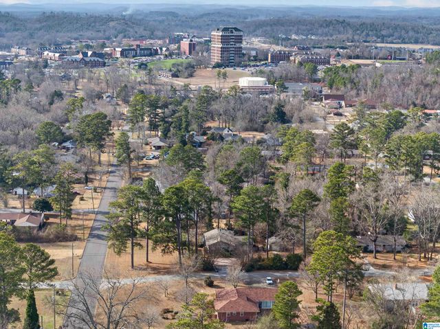 902 6TH STREET NE, Jacksonville, AL 36265