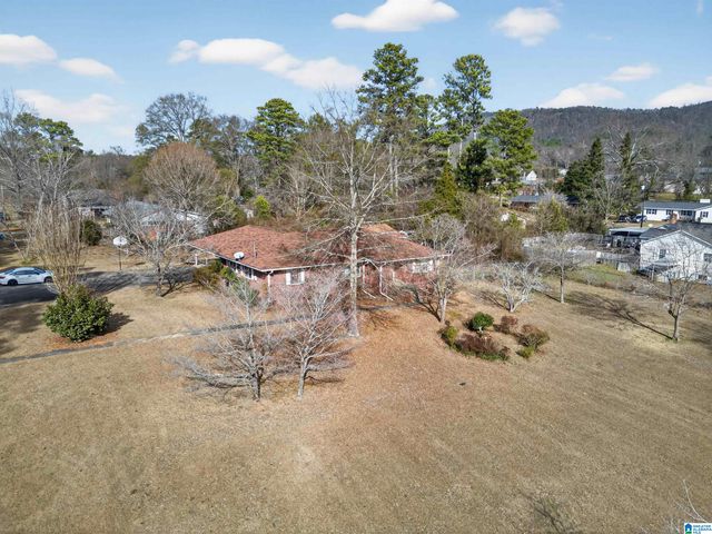 902 6TH STREET NE, Jacksonville, AL 36265