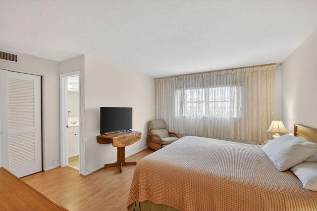 2515 NE 1st Court 4020, Boynton Beach, FL 33435