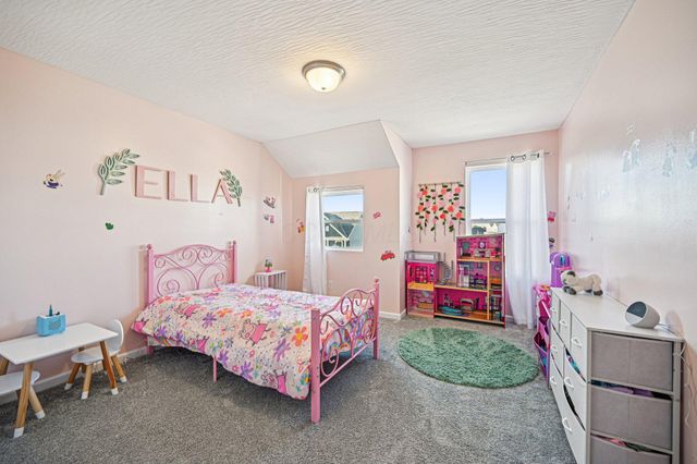 427 Bethpage Boulevard, Commercial Point, OH 43116