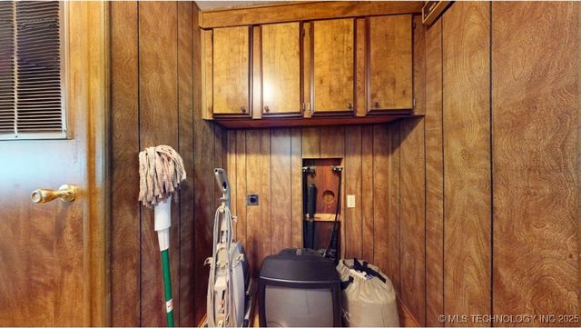 3444 N Point, Sulphur, OK 73086